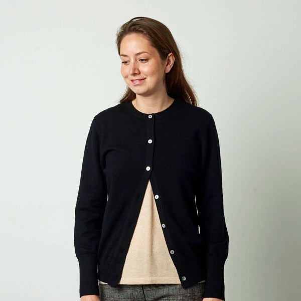 Cashmere Cardigan: En guide til valg og pleje af din trøje