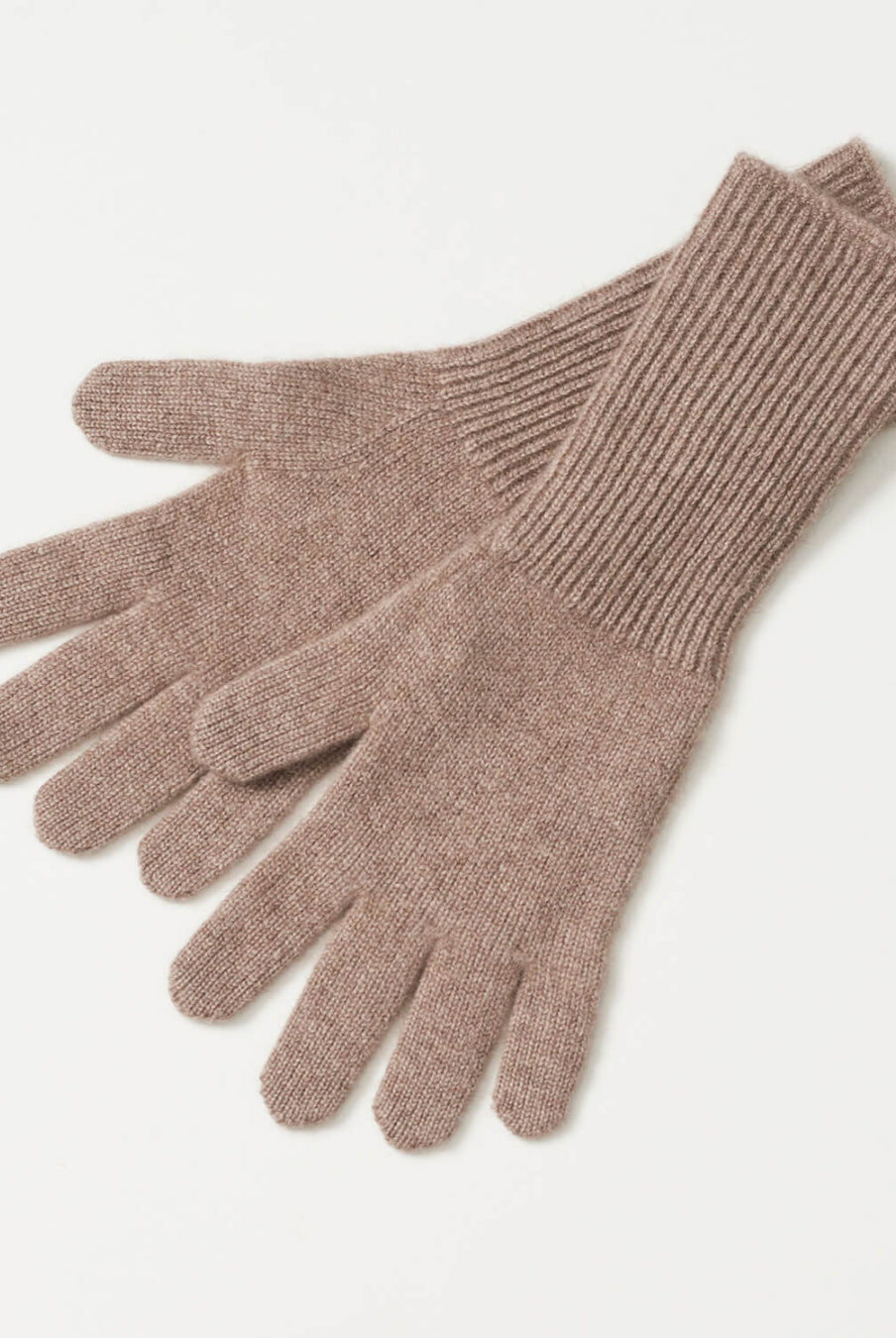 Undarmaa cashmere handsker i mørk beige præsenteret i et stilfuldt og varmt design.