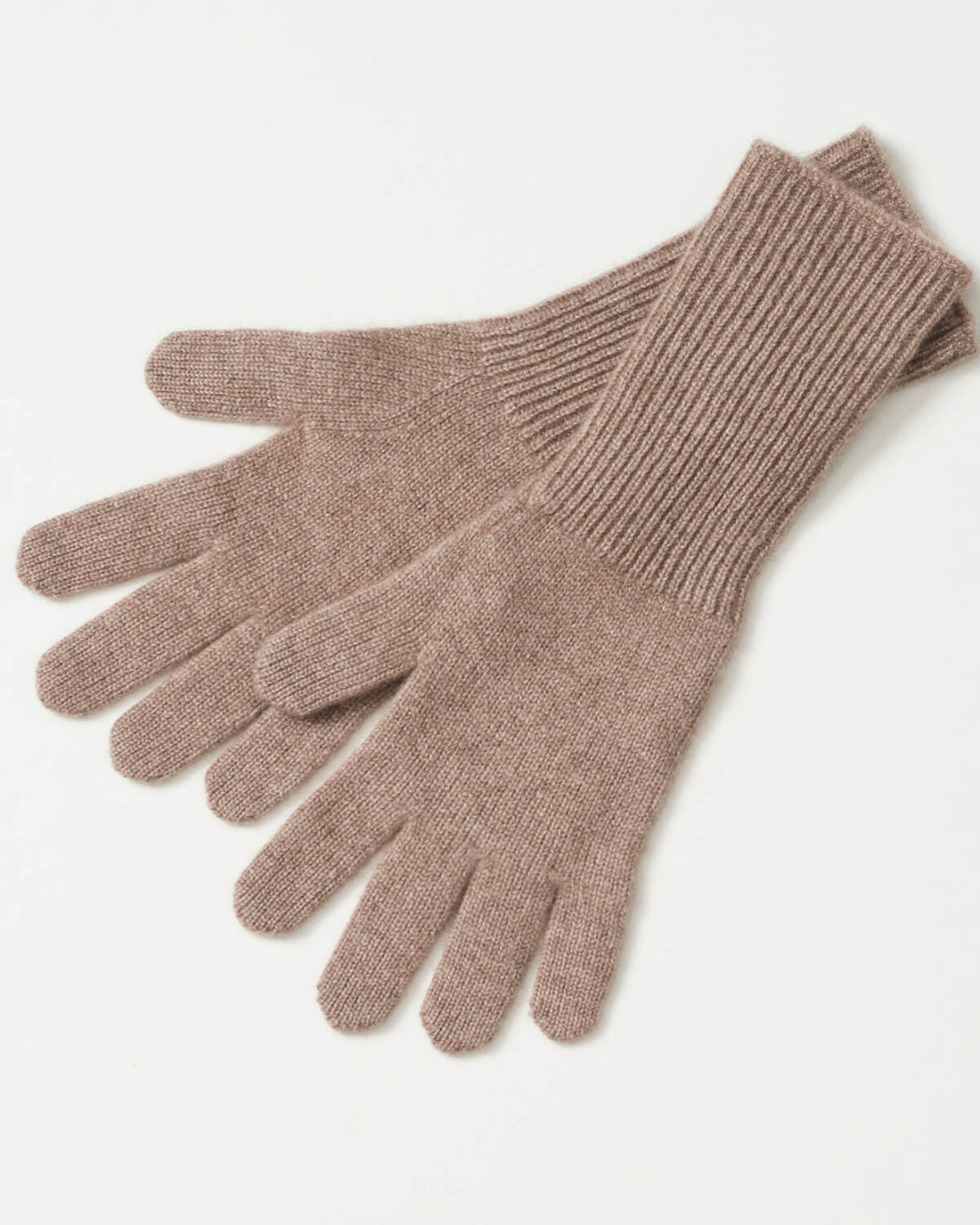 Undarmaa cashmere handsker i mørk beige præsenteret i et stilfuldt og varmt design.