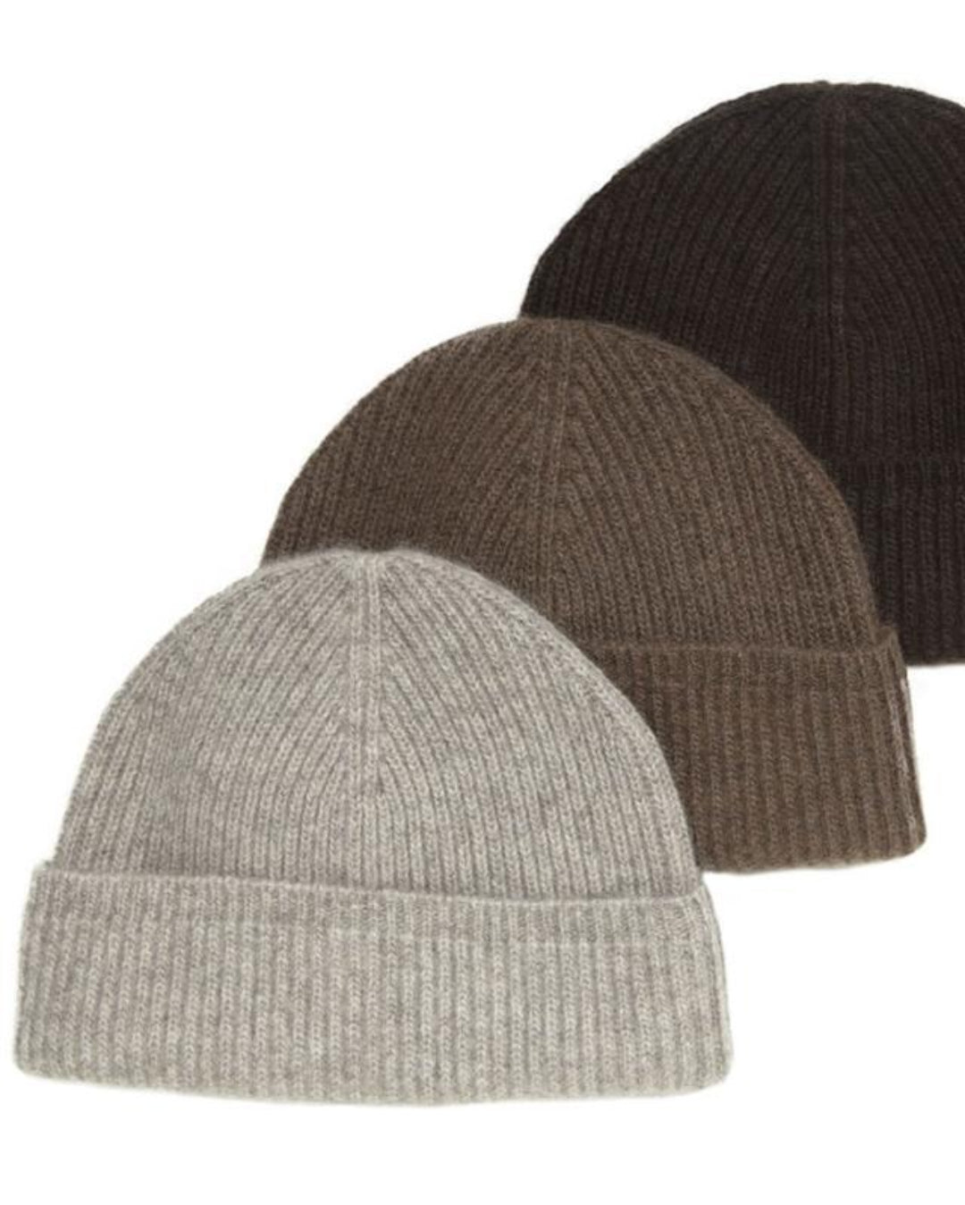 3 yakuld huer i platingrå, brun og mørkebrun.