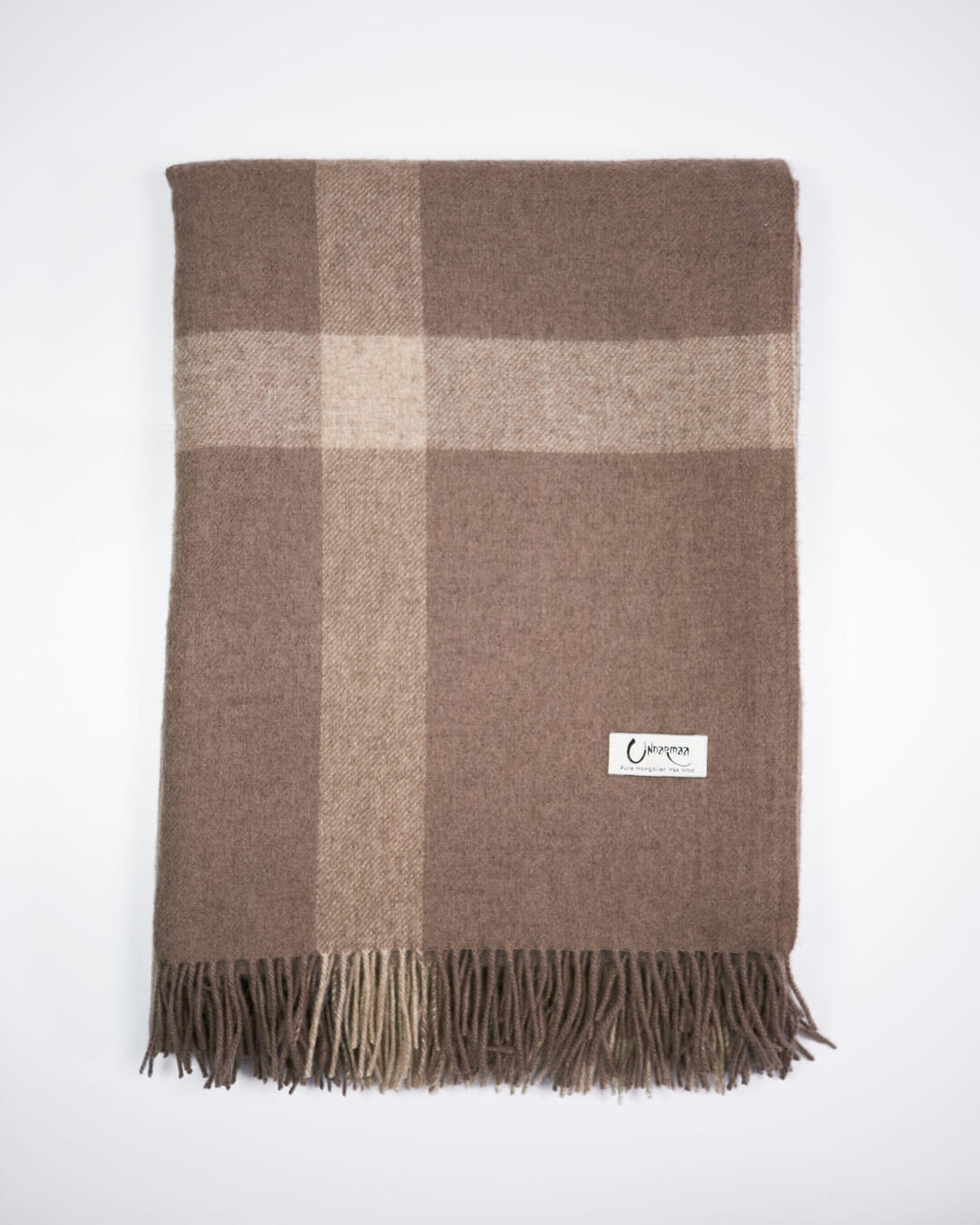 Rutig yakullpläd i grått och brunt
