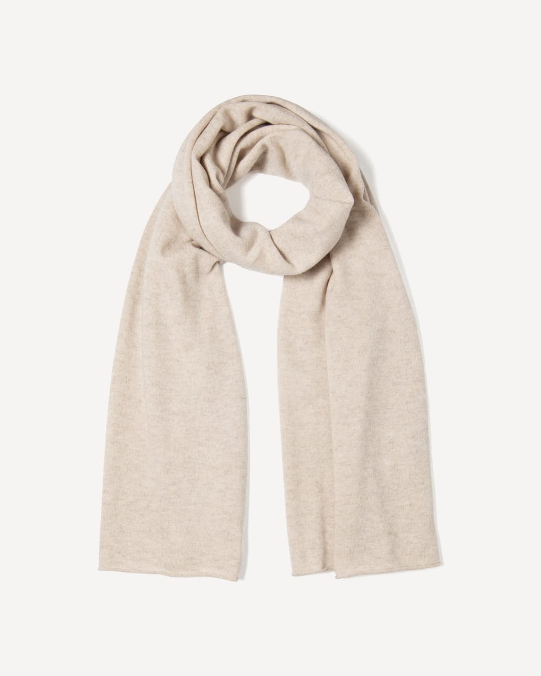 Yargui naturfarvet tørklæde i cashmere, farve Natural grey, fotograferet liggende