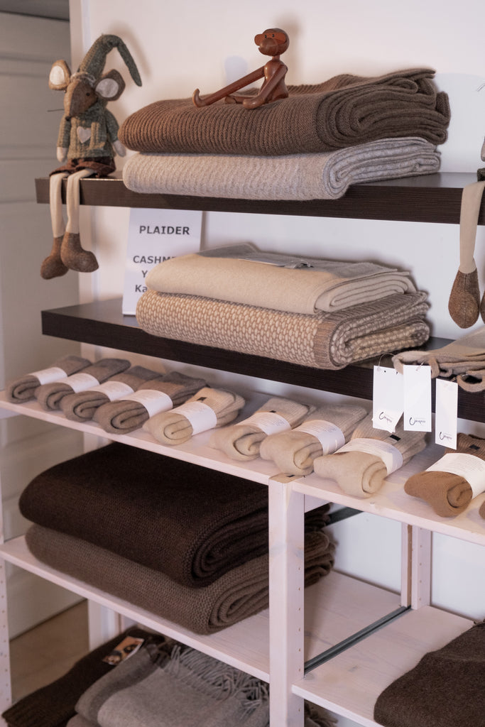 Wool vs. Cashmere: What's the Difference?
