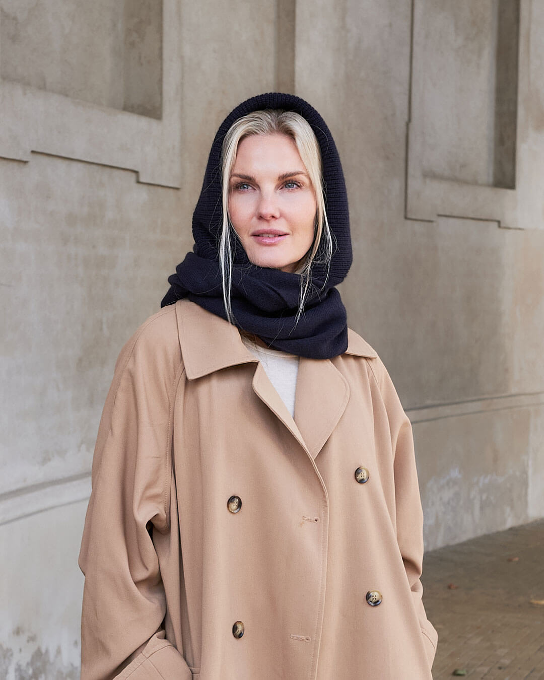 Munkh Cashmere Hood Scarf