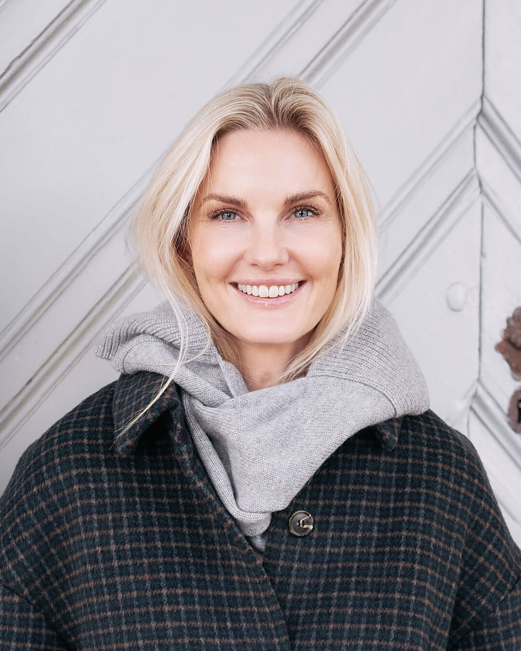 Kashmir halsduk med huva från Munkh