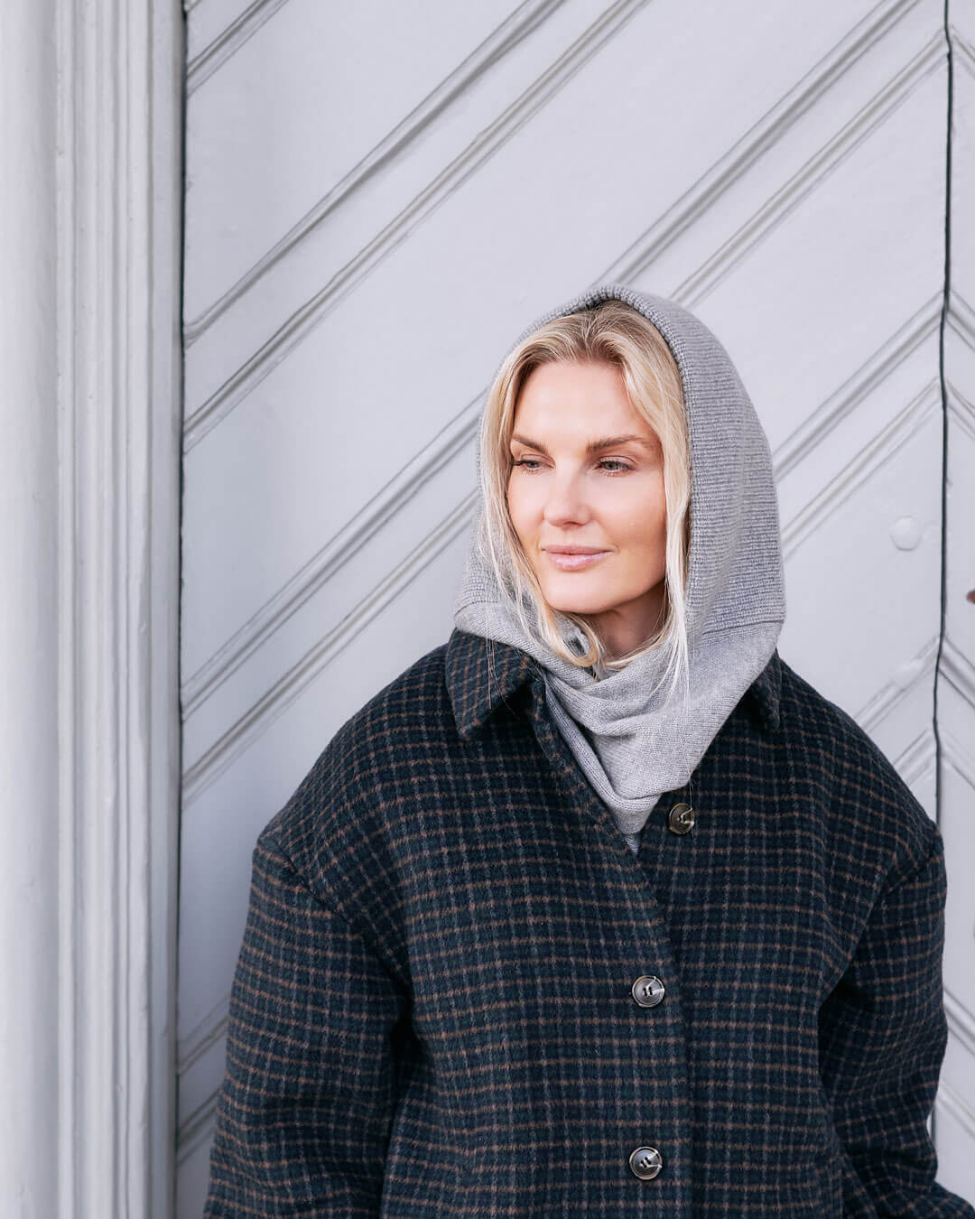 Munkh Cashmere Hood Scarf