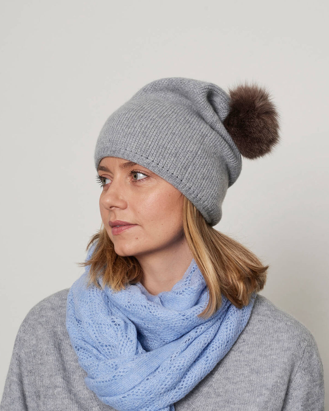Cashmere hue med kvast
