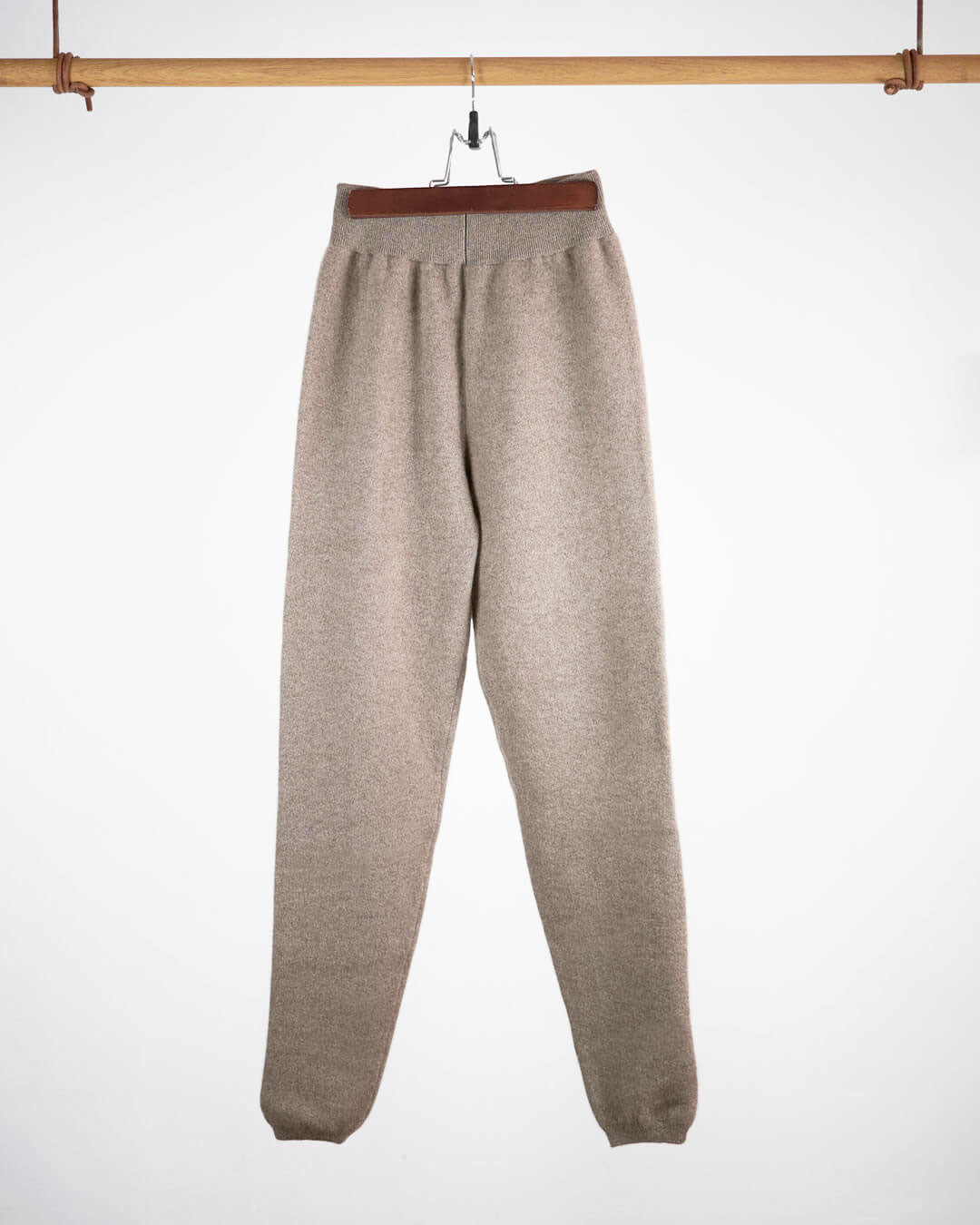 Salkhi cashmere leggings, bløde og lette.