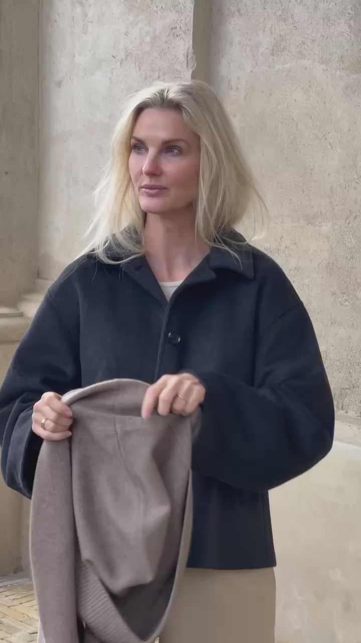 Munkh Cashmere Hood Scarf