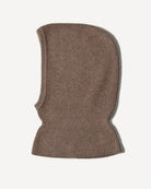 Sutai balaclava i natural taupe, på lys baggrund
