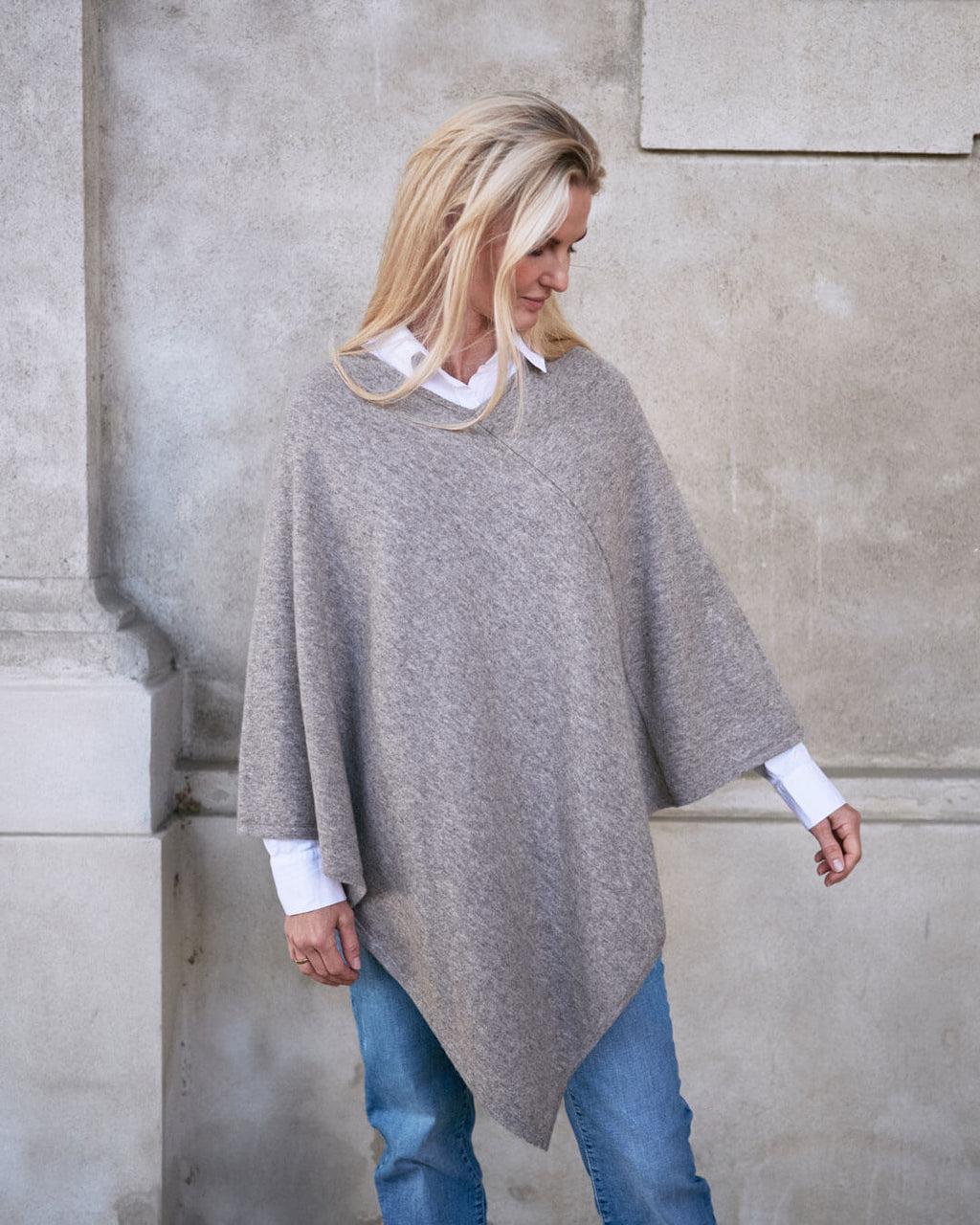 Khulan Yakuld Poncho