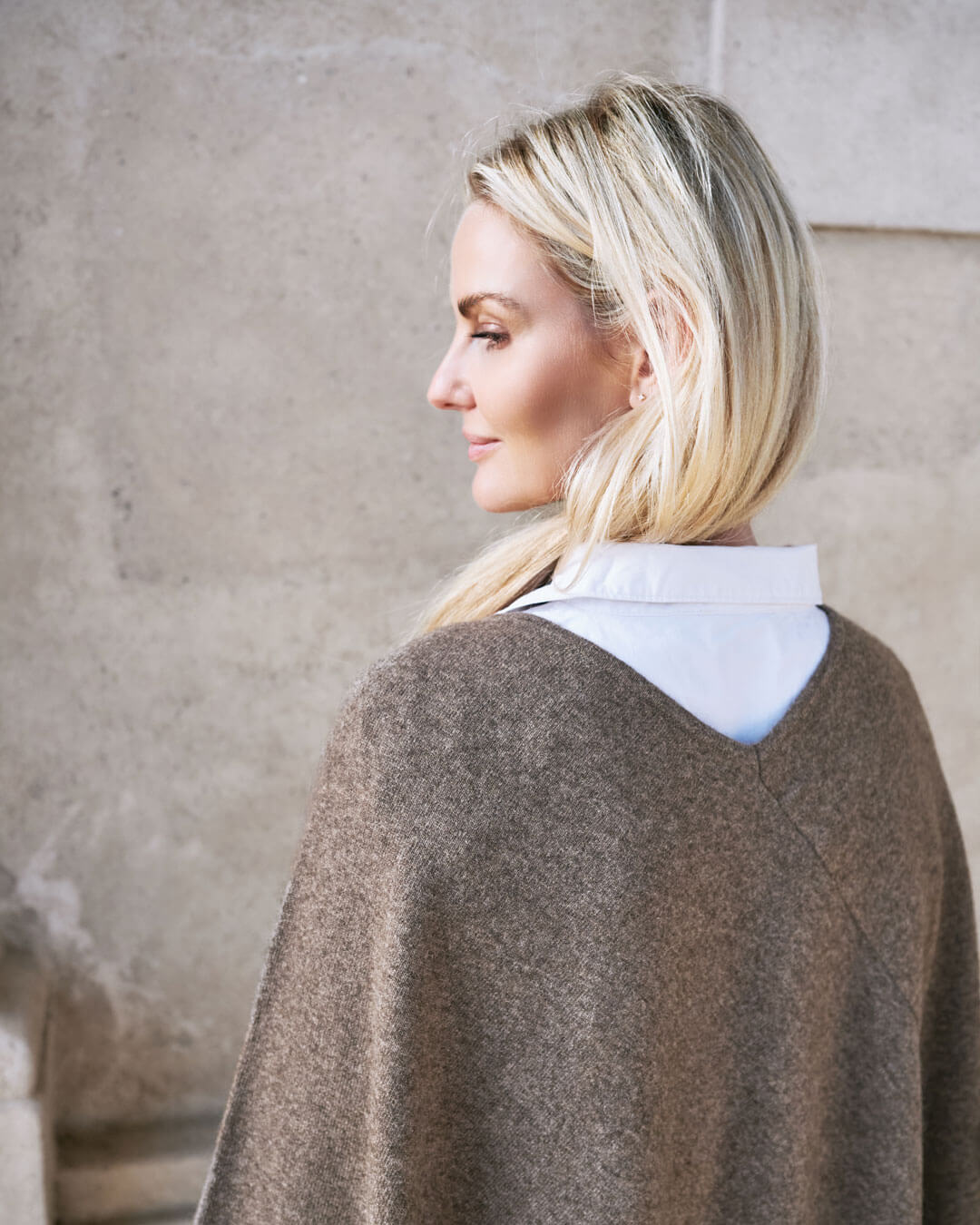 Khulan Yakuld Poncho