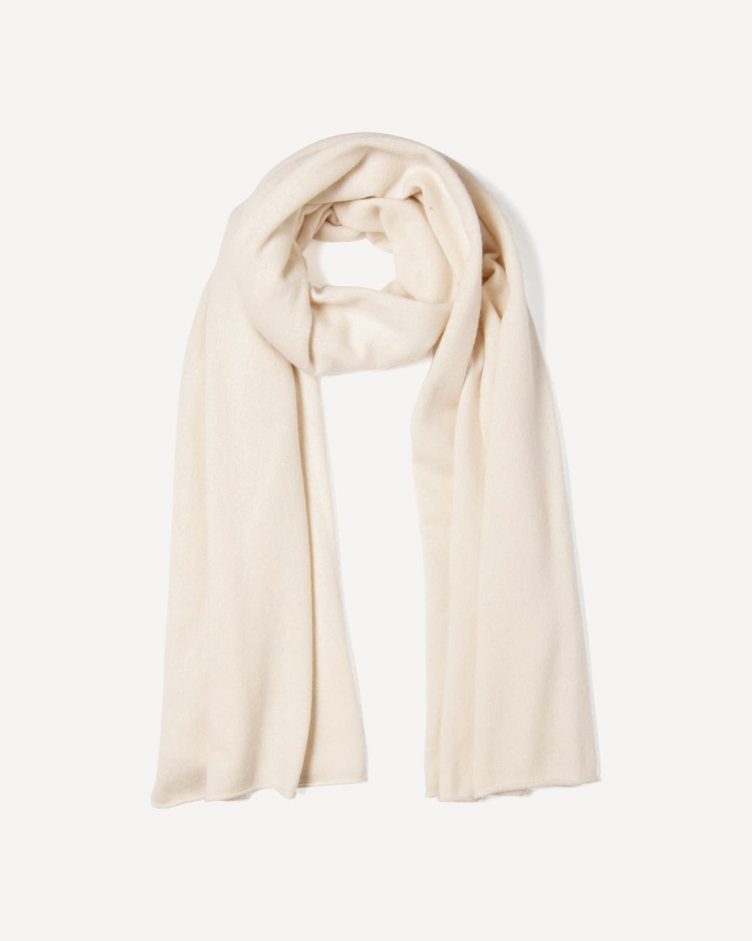 Yargui naturfarvet tørklæde i cashmere, farve Natural white, fotograferet liggende